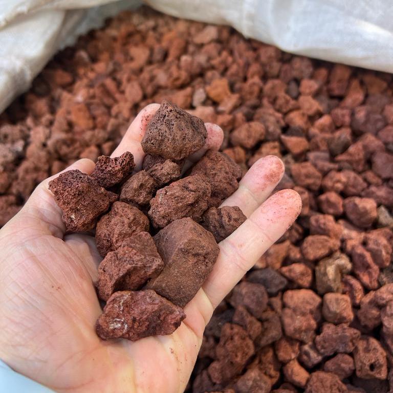 Red Lava Gravel Rocks 🇹🇷