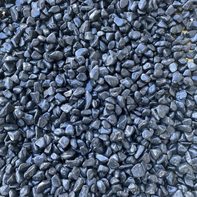 black basalt pebbles used for a driveway in Hampshire