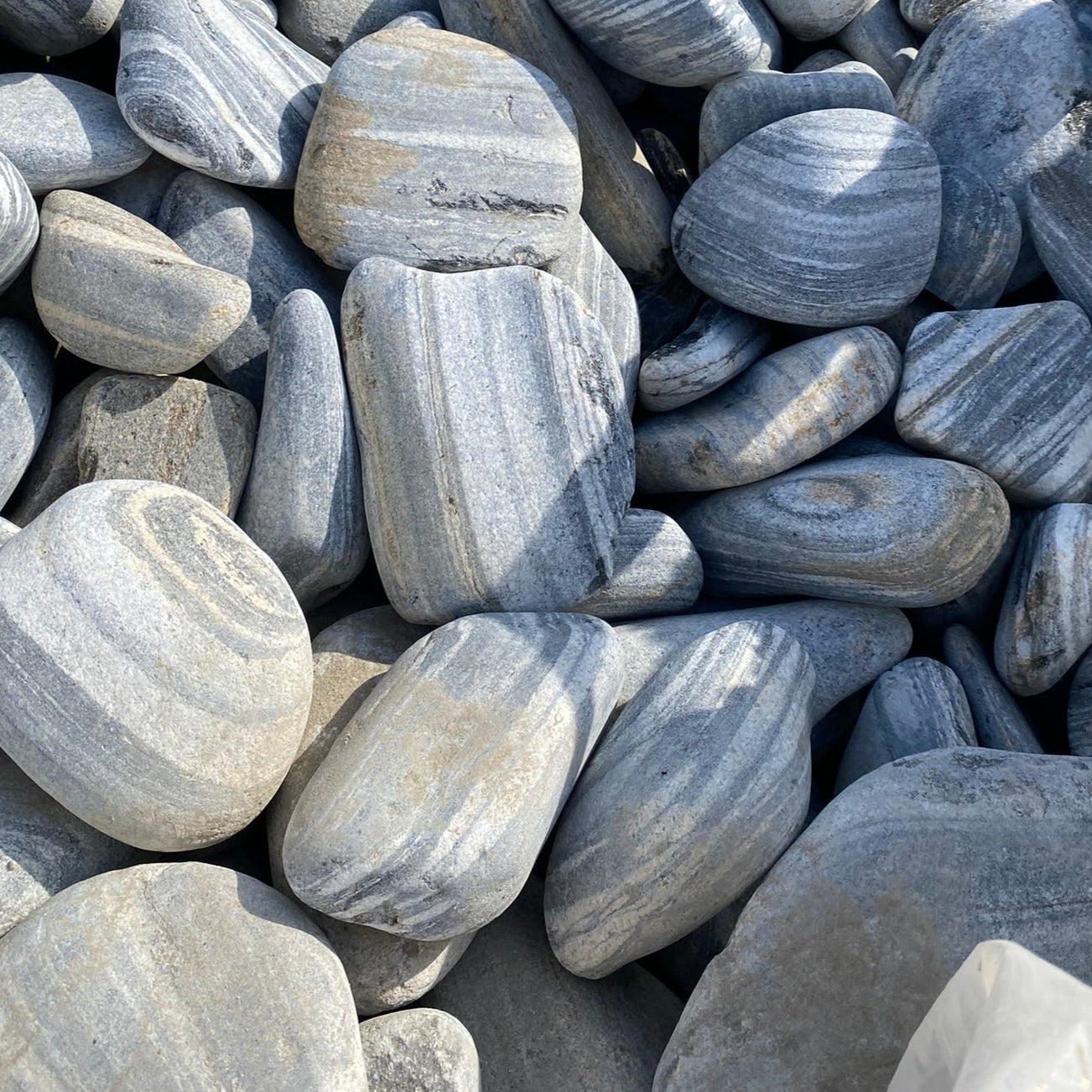 Grey Angel Pebbles š¹š·