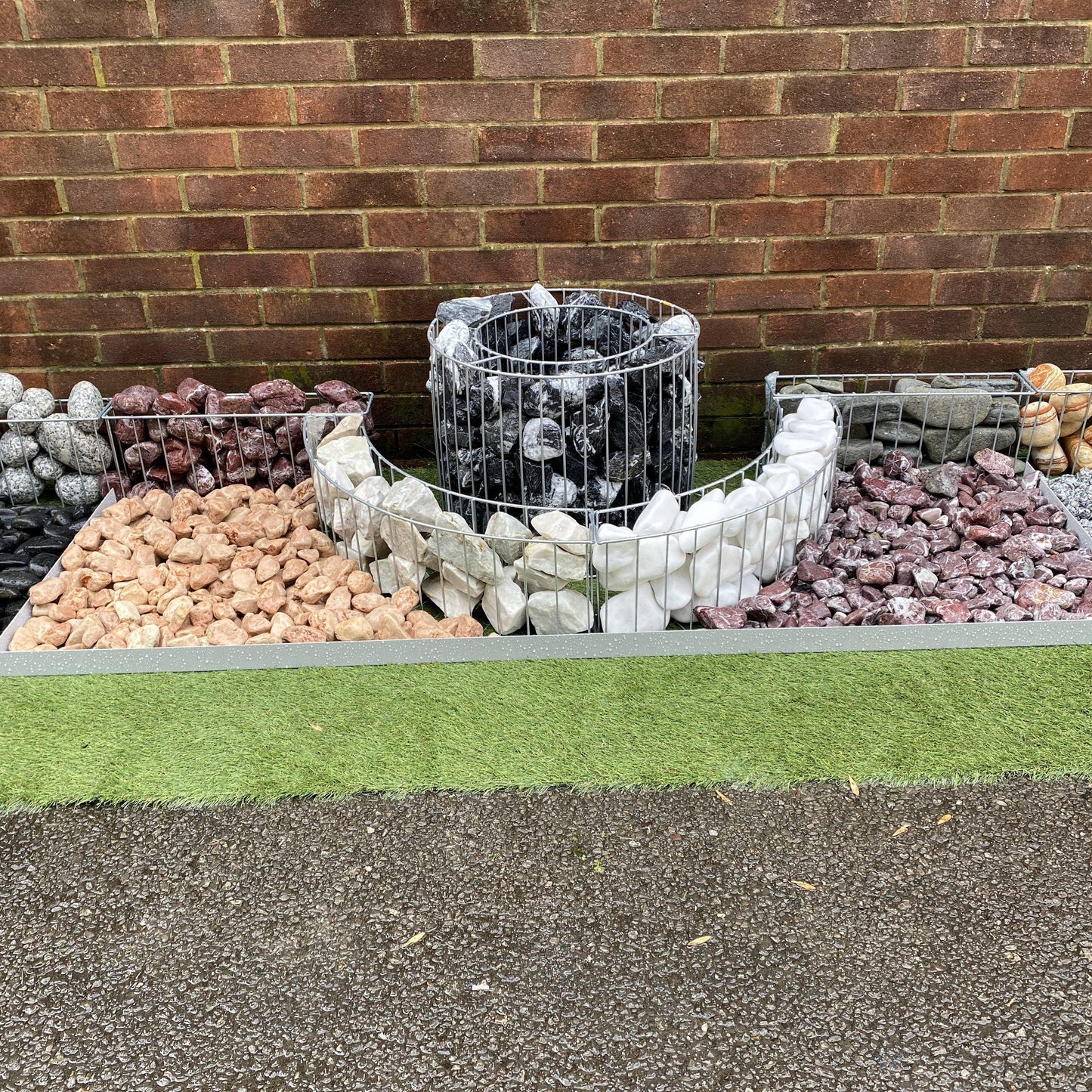 Gabion Border Curve-gabion-stones4gardens-stones4gardens