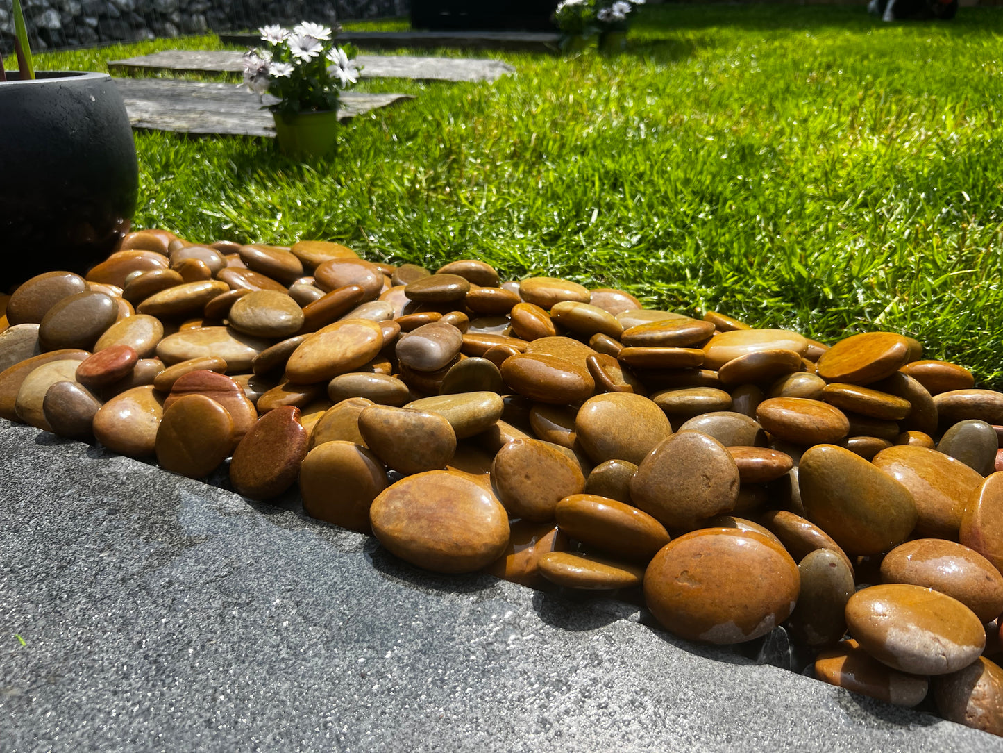 Umber Flat Mosaic Pebbles 🇵🇹