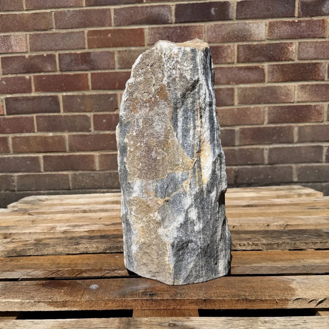 Monolith MON-063