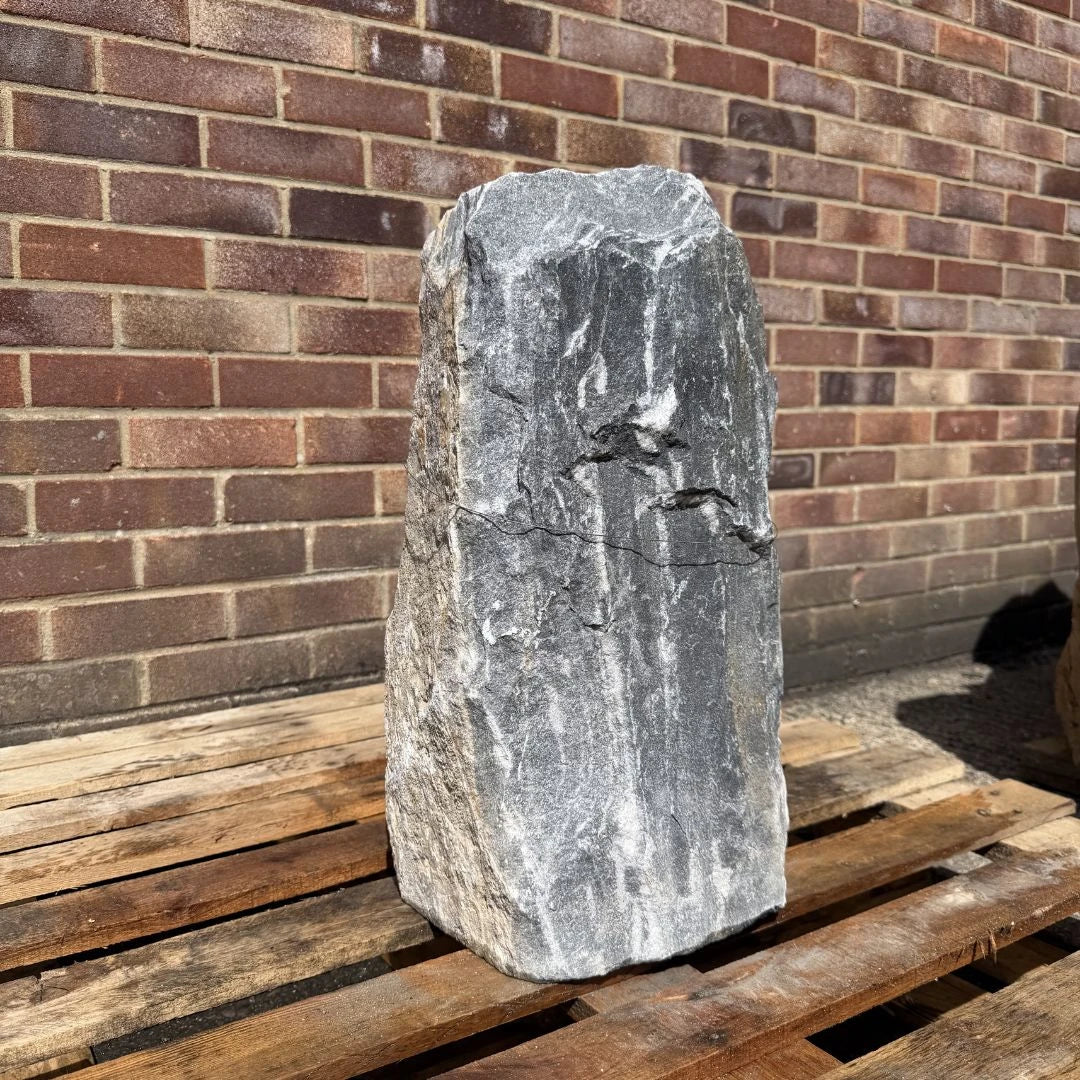 Monolith MON-067