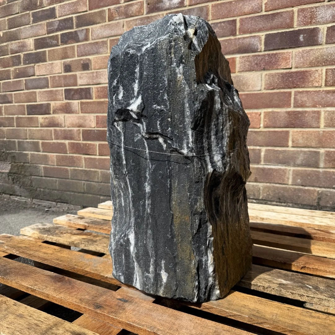 Monolith MON-067