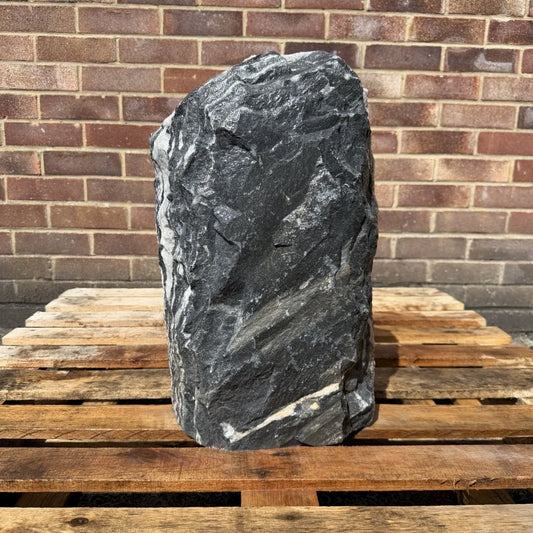 Monolith MON-069