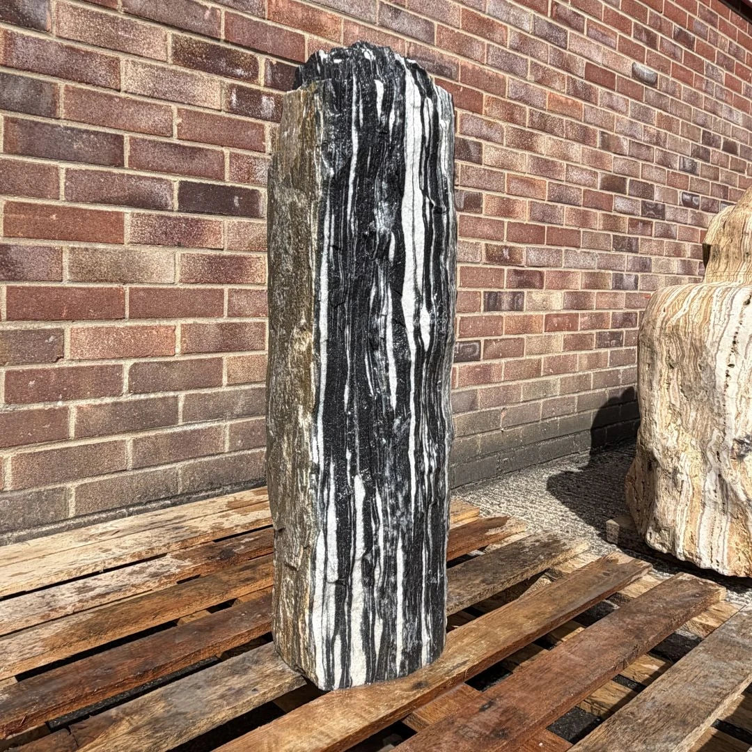 Monolith MON-074
