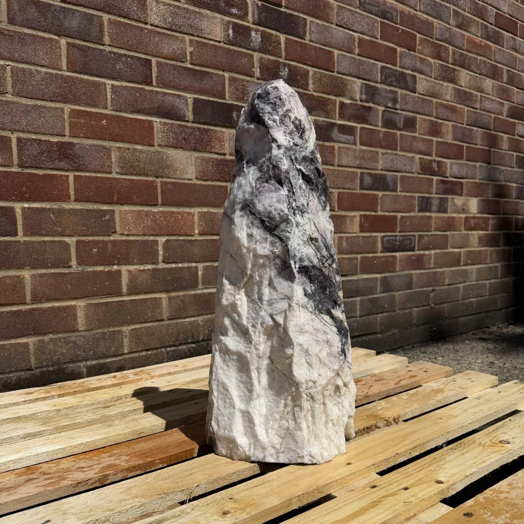 Monolith MON-084