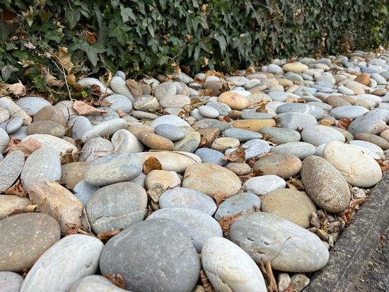 Japanese Multicoloured Pebbles 🇯🇵 – Stones4Gardens