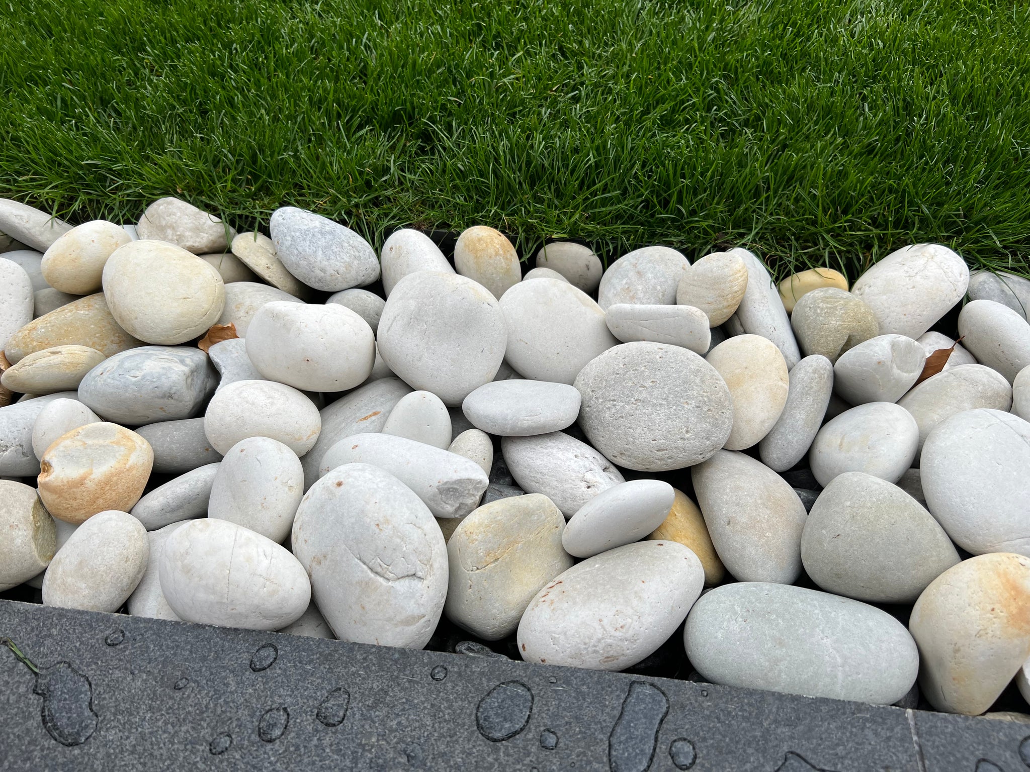 Porto Pebbles - Oriental Gardens 🇵🇹 – Stones4Gardens