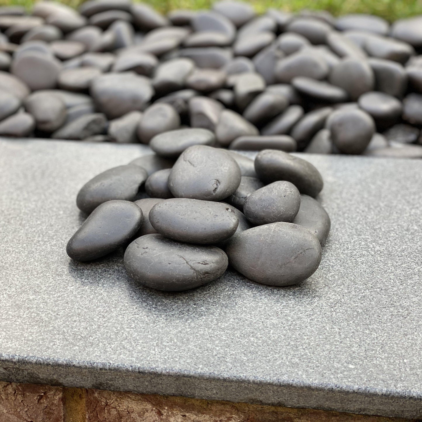 Black Polished Pebbles-Pebble-Stones4Gardens-stones4gardens